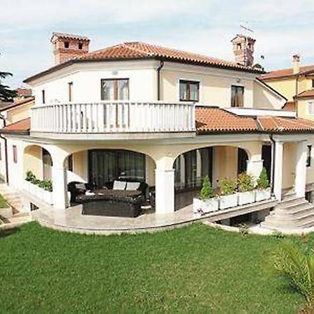 Apartments Villa Teuta Ουμάγκ Εξωτερικό φωτογραφία