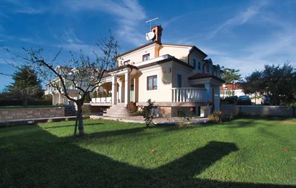 Apartments Villa Teuta Ουμάγκ Εξωτερικό φωτογραφία